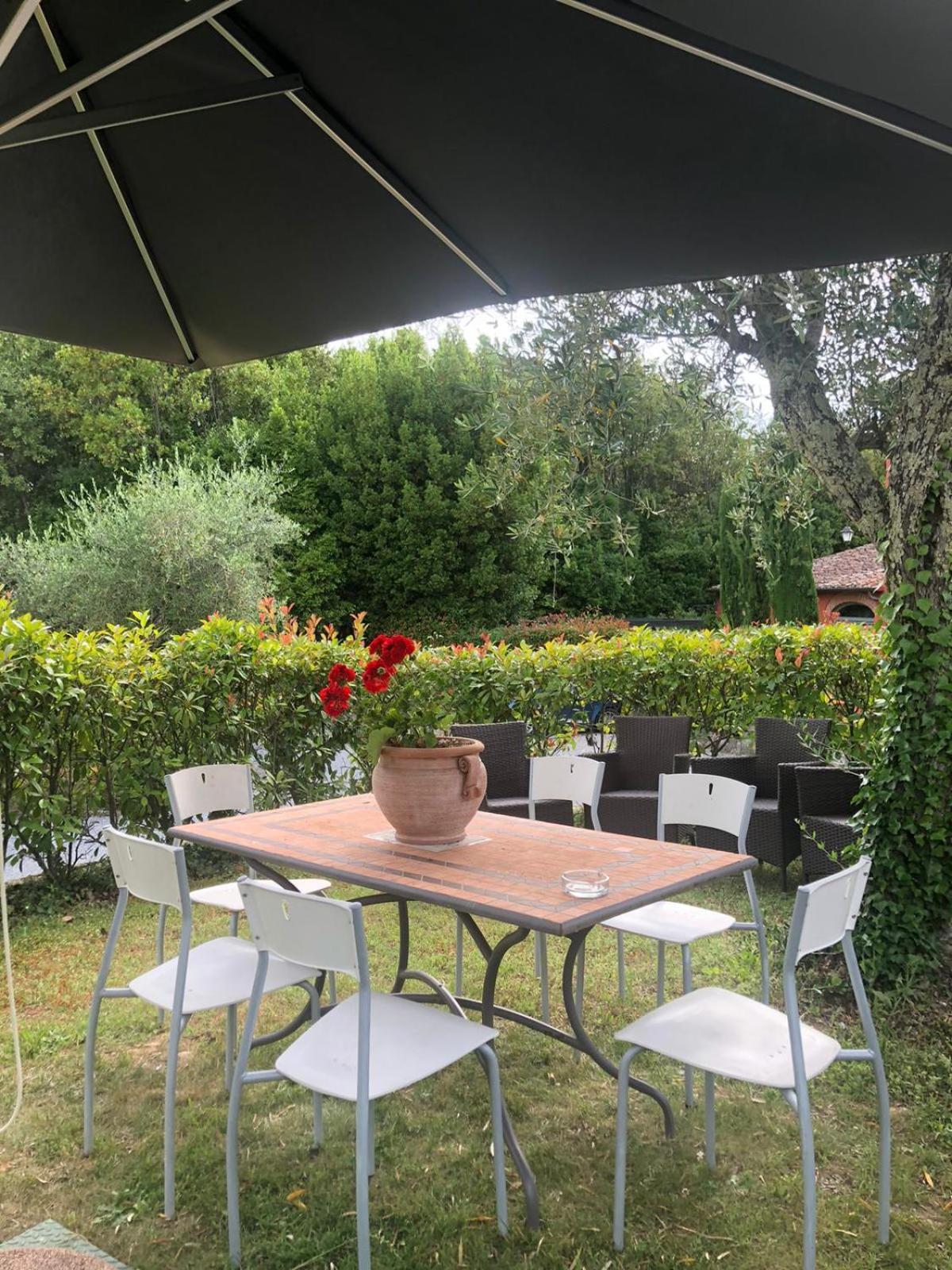 Tenuta Guinigi Antico Borgo Di Matraia - Exclusive Holidays Apartments & Pool Lucca Exterior photo