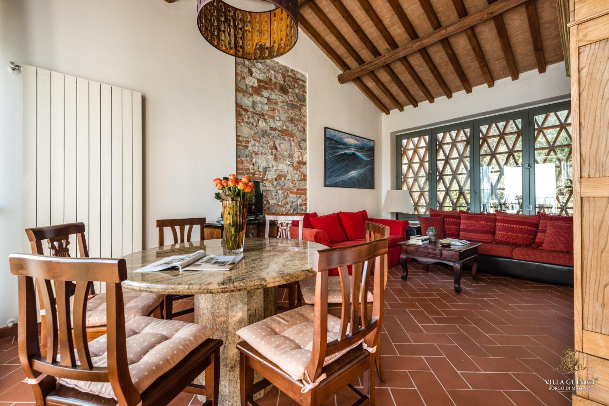 Tenuta Guinigi Antico Borgo Di Matraia - Exclusive Holidays Apartments & Pool Lucca Exterior photo
