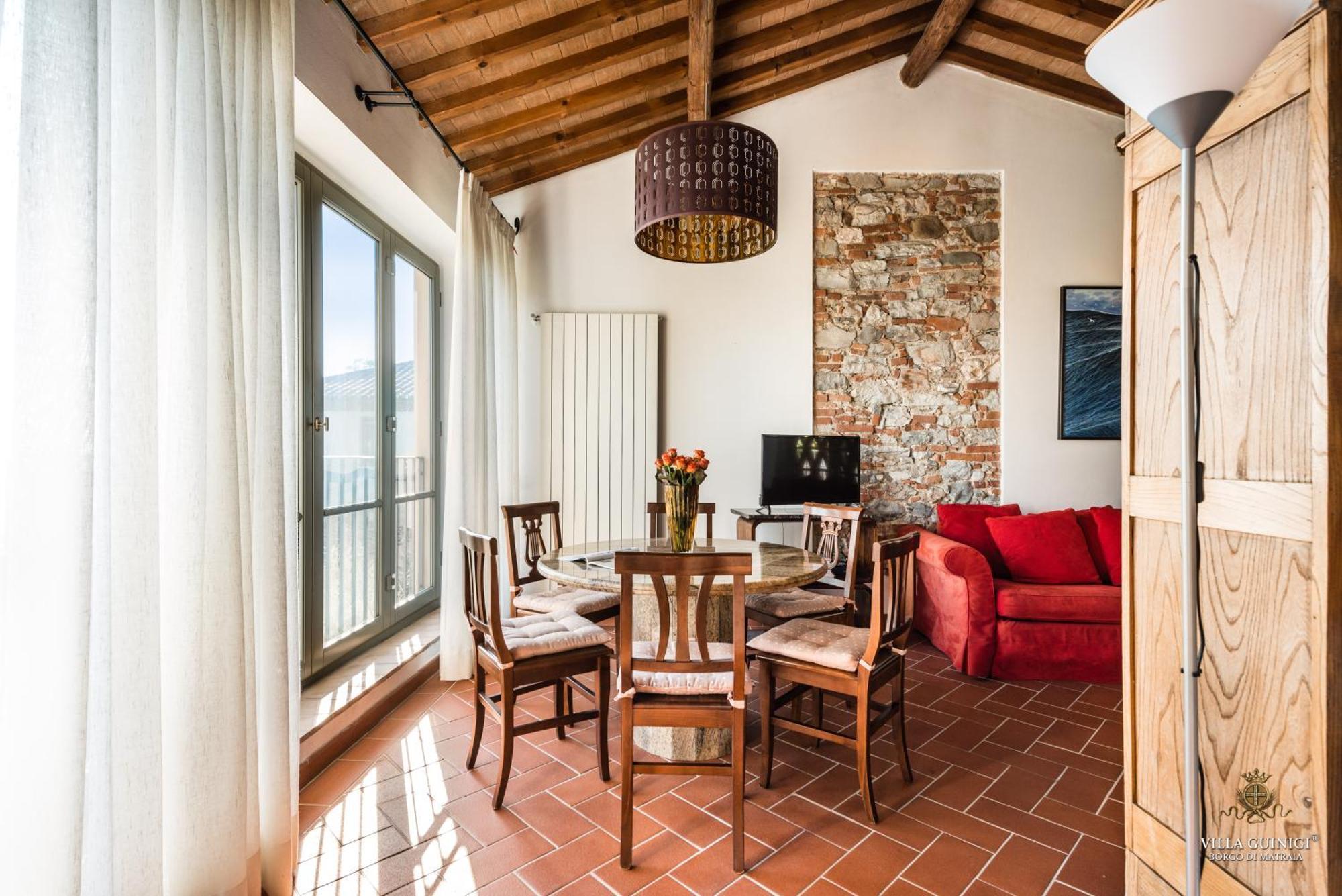 Tenuta Guinigi Antico Borgo Di Matraia - Exclusive Holidays Apartments & Pool Lucca Exterior photo